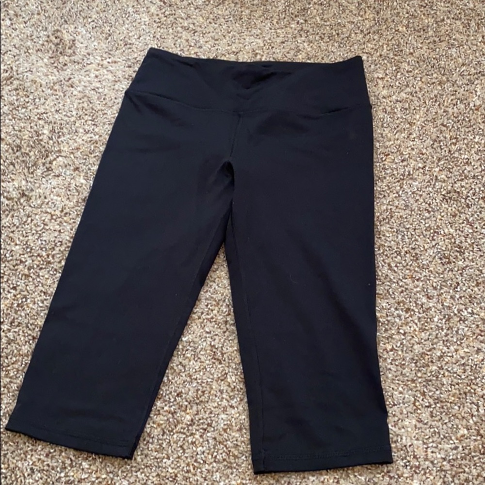 Victoria Secret Capri Legging (M)
